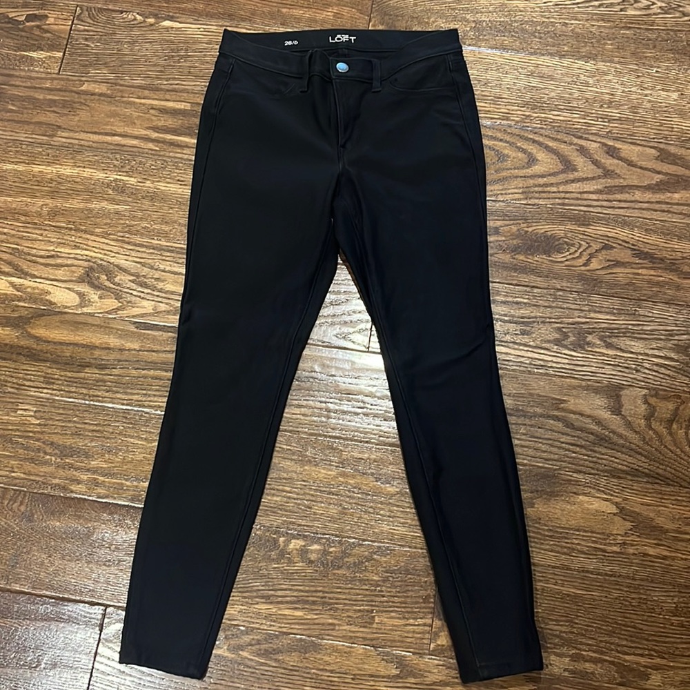 Loft black jegging jeans - size 6/28